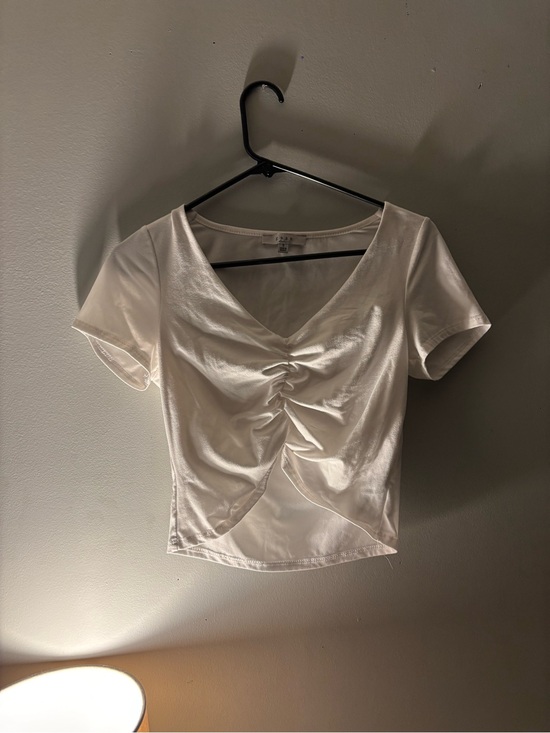 gaze Tops - gaze White Ruched V-Neck Cropped Top